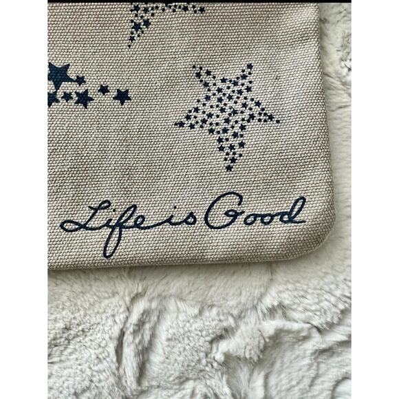 New Life Is Good Navy Blue STARS POUCH Cosmetic Travel Catch All Bag Zipper LG - Picture 8 of 8